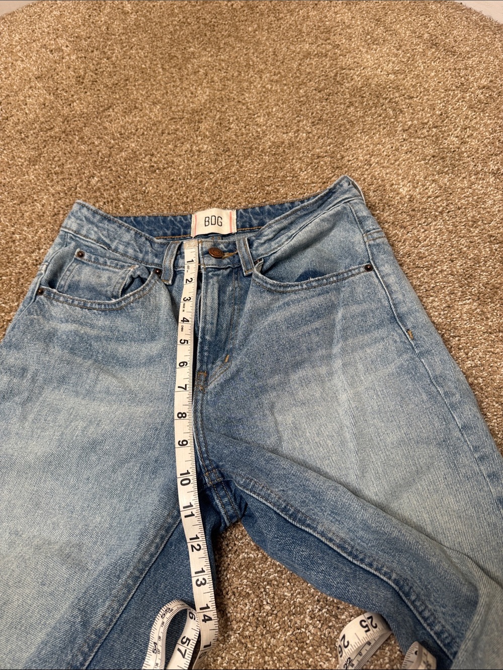 BDG Light Blue Women's Wide Leg Jeans Tapered Baggy SZ 25" Small flaw - Picture 4 of 11